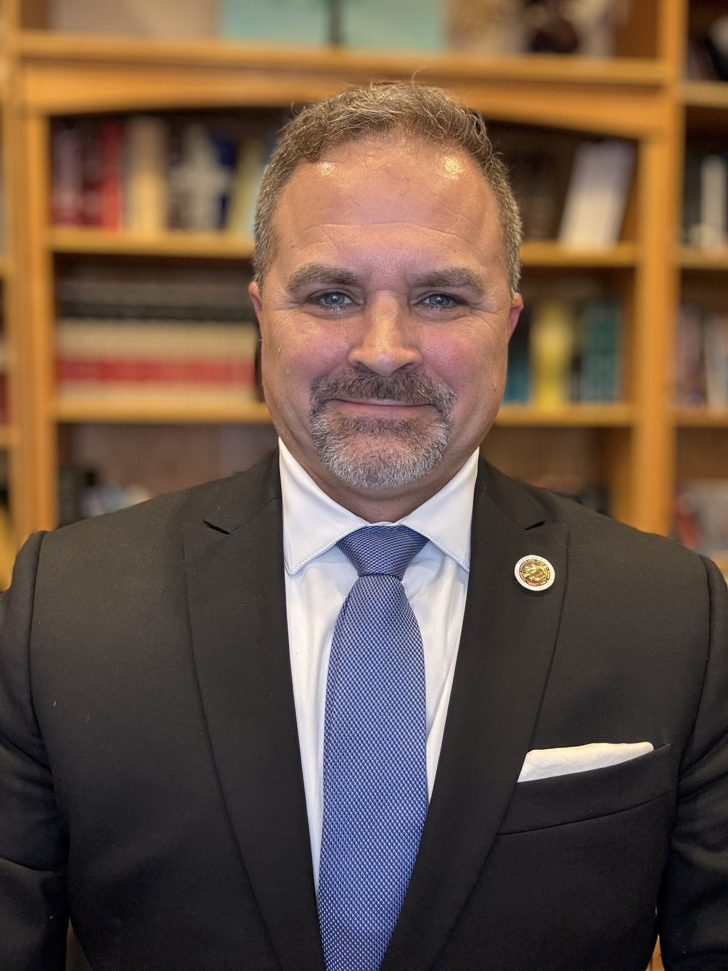 Portrait of Dr. Mark Richardson